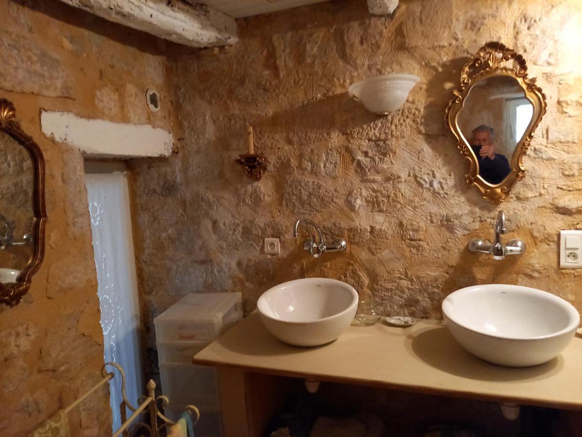 Chambre D Hotes Les Remparts Сан-Сиприан Екстериор снимка